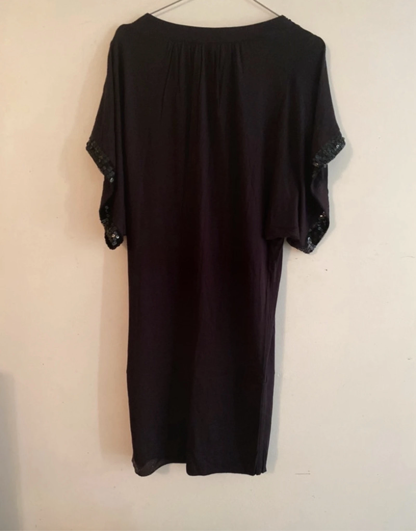Vestido preto Tamanho 36 / S - Túnica de viscose com mangas de borboleta e lantejoulas – photo 3